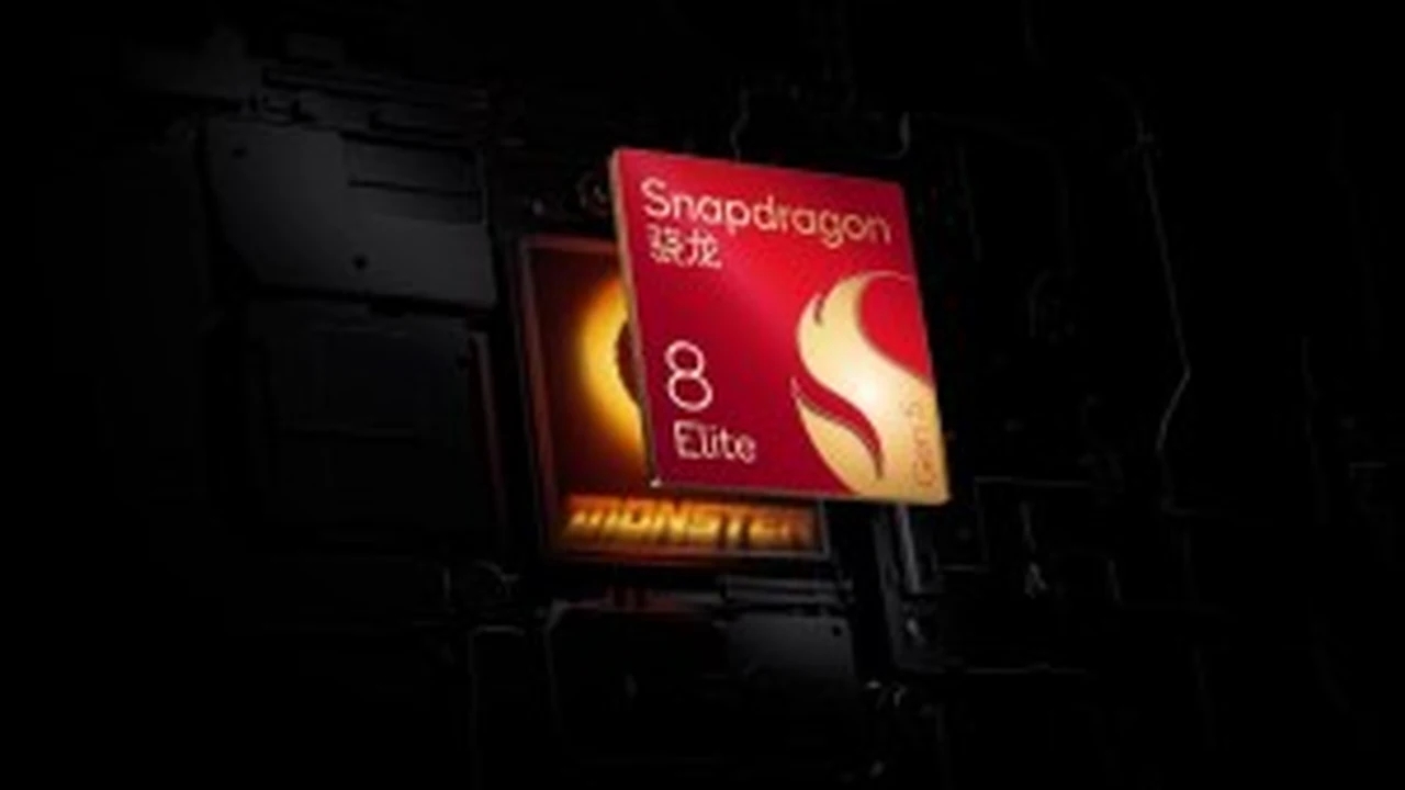 بشحن عملاق.. هاتف iQOO 15 Ultra يتحدى المنافسين بمعالج Snapdragon 8 Elite Gen 5 الجديد